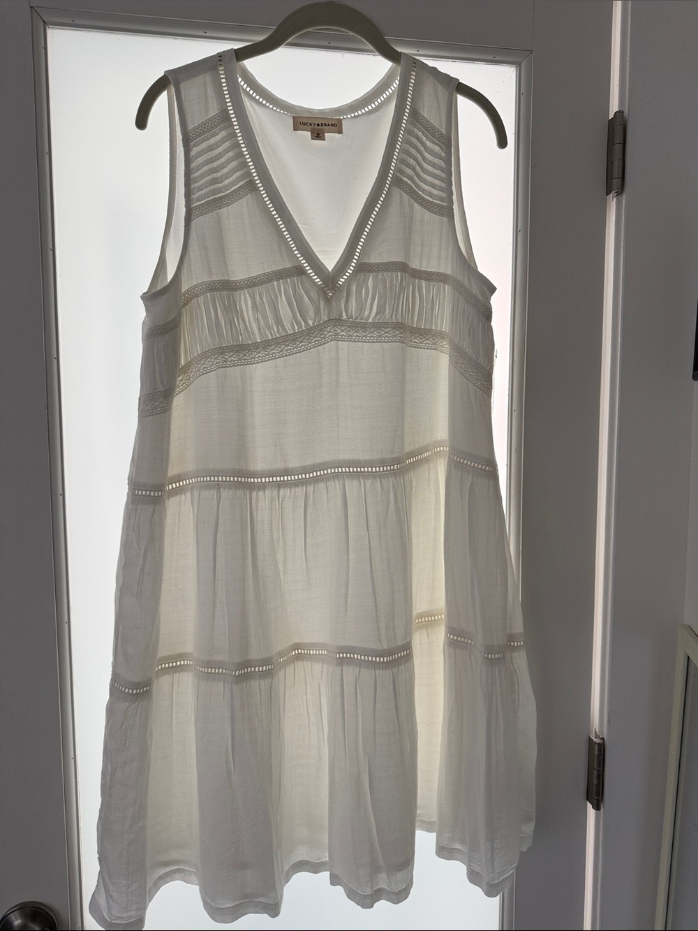 Lucky Brand White Tiered Sleeveless V-Neck Dress